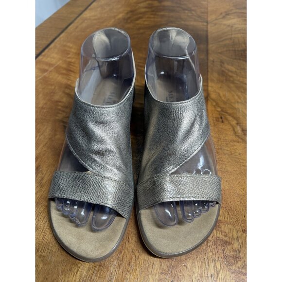 Unavailable - Picture 2 of 9